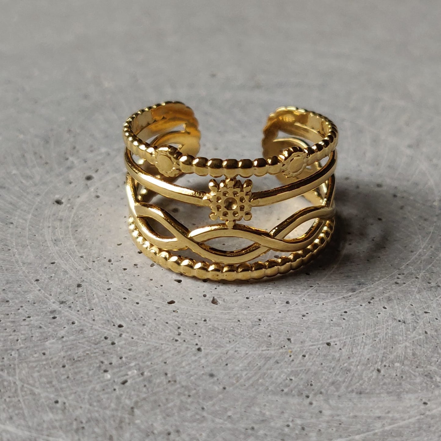 Stainless Steel Cut Out Adjustable Ring Gold Tone