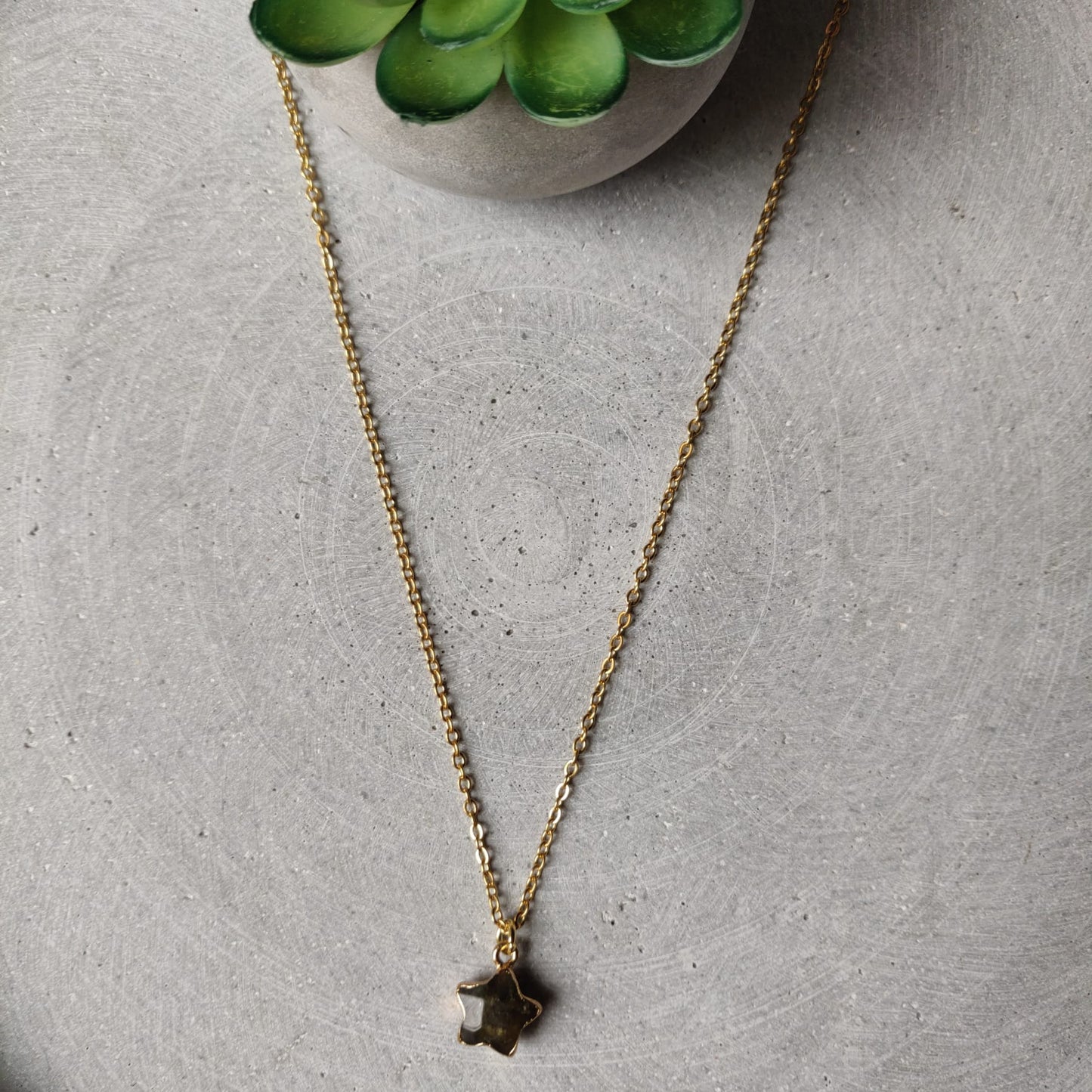Labradorite Star Crystal Necklace
