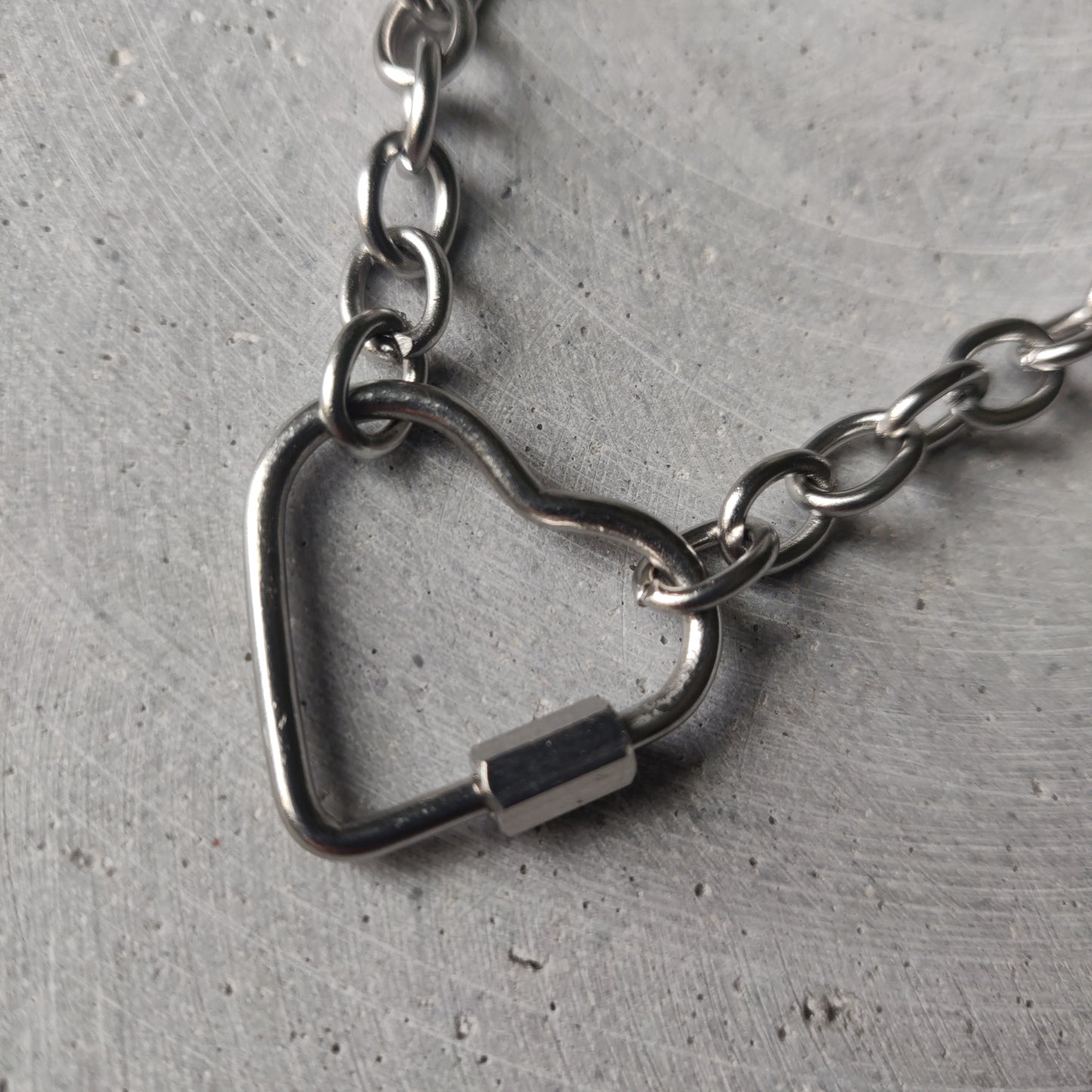 Stainless Steel Heart Clasp Necklace
