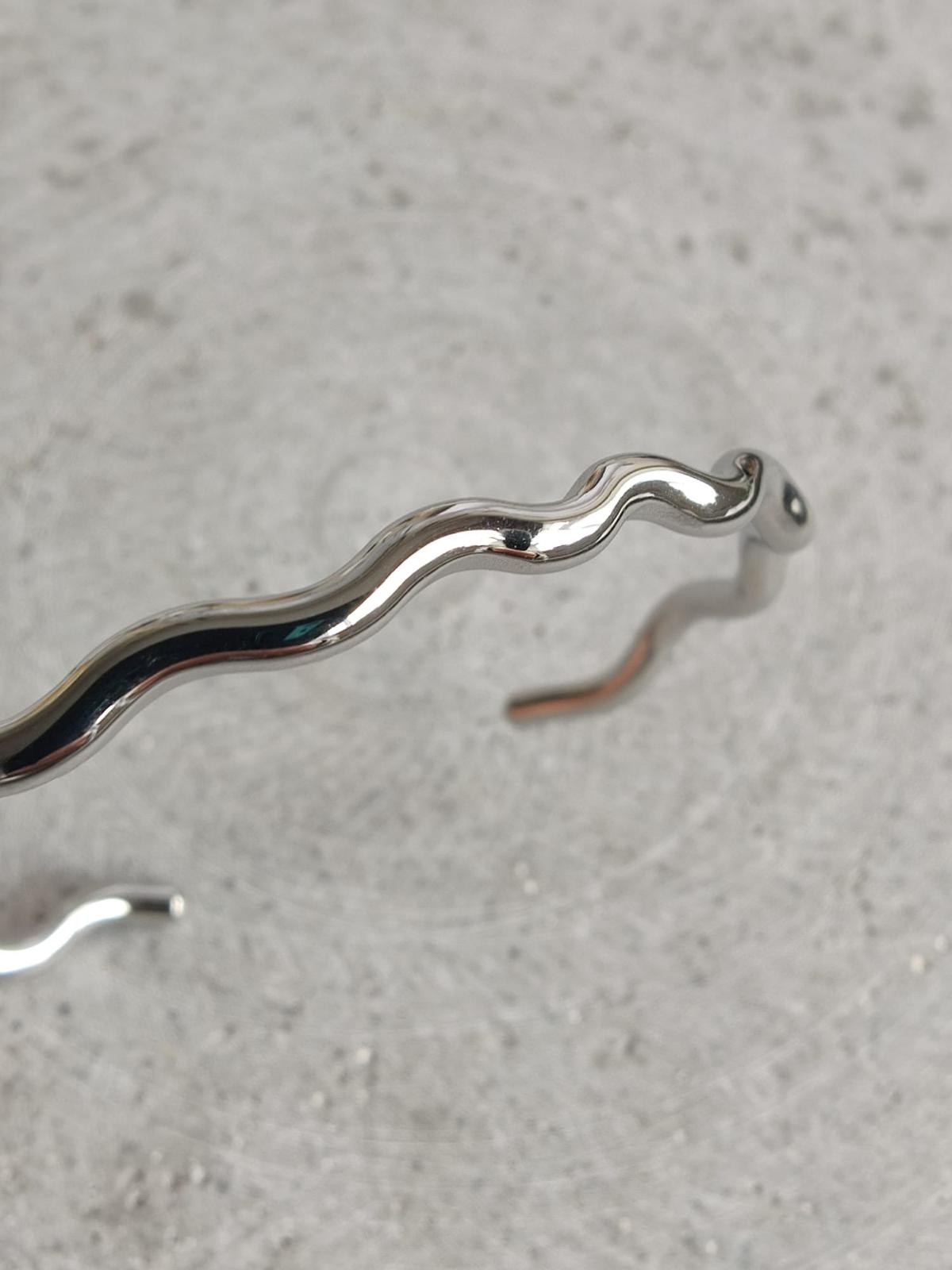 Wave Style Stainless Steel Bangle