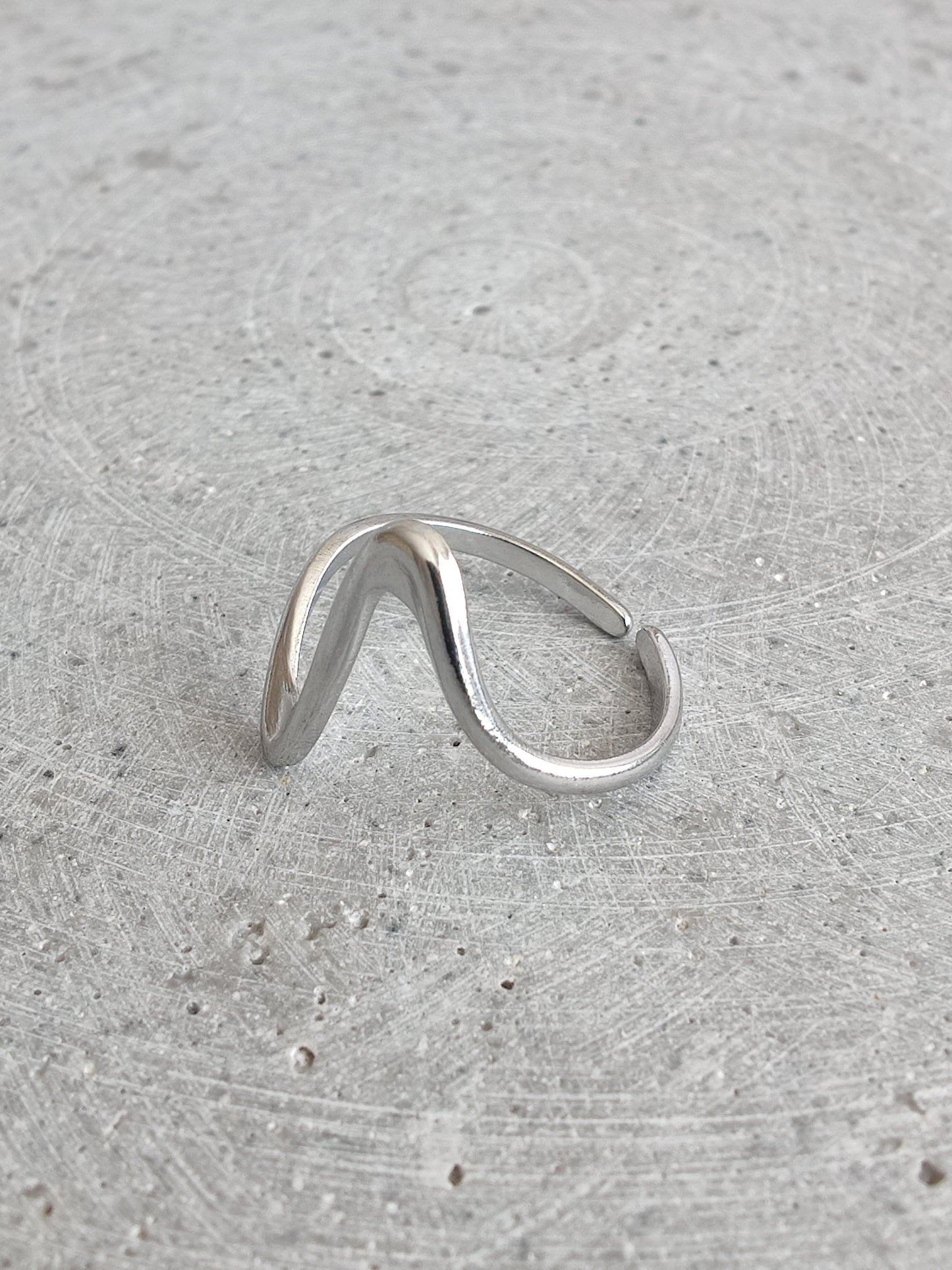 Wave Stainless Steel Adjustable Ring