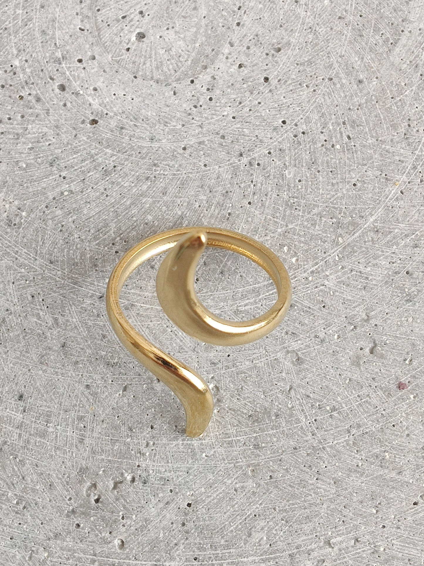 Curved Line Gold Tone Adjustable Stainless Steel Ring