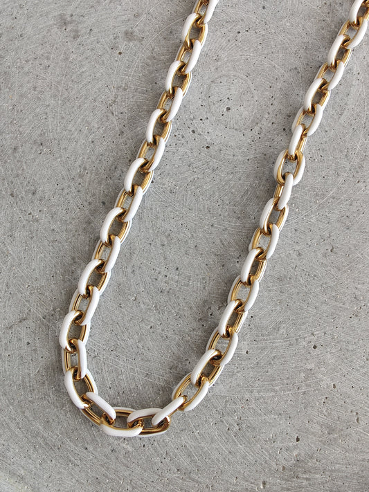 White Coloured Enamel Oval Link Stainless Steel necklace
