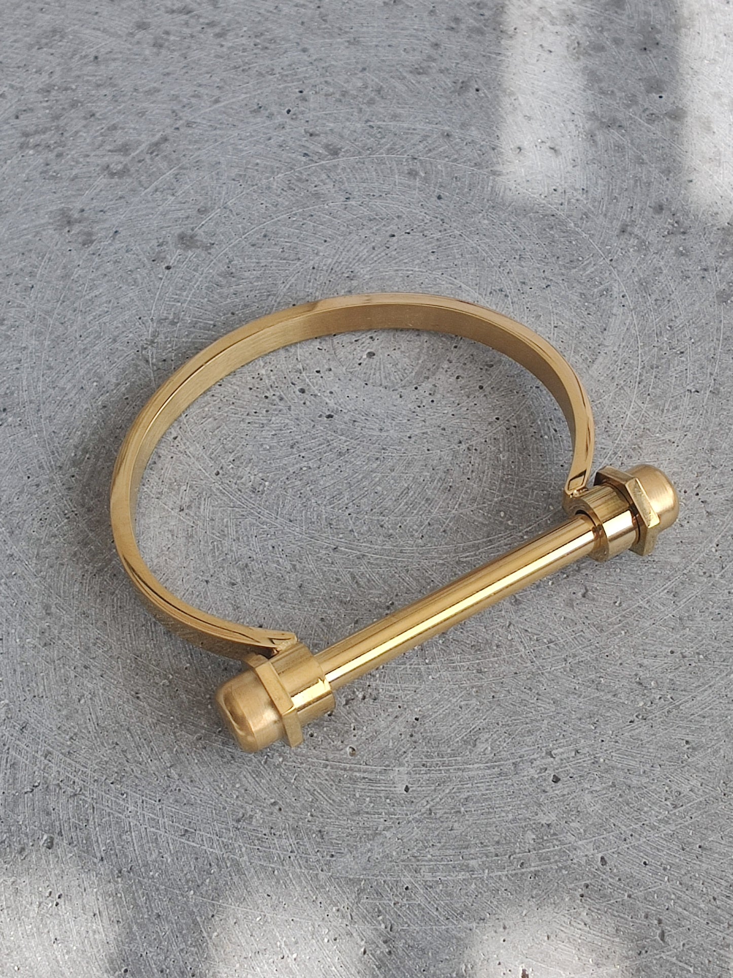 D-Shape Screw and Bolt Gold Tone Stainless Steel Bangle